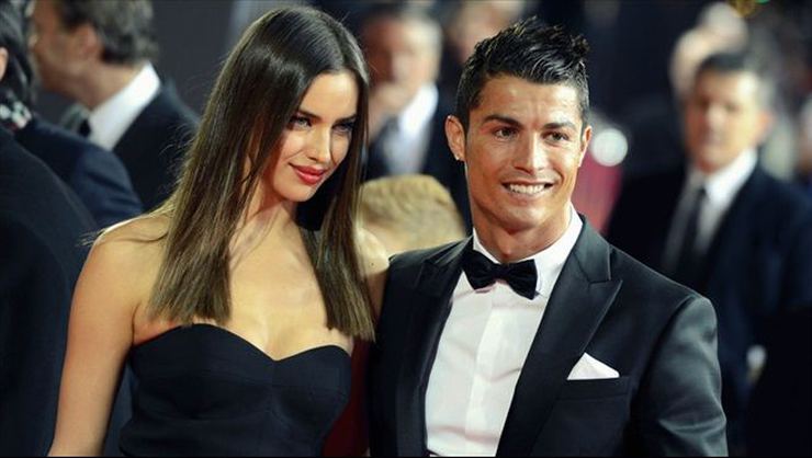 Irina Shayk: Cristiano Ronaldo Beni Aldattı